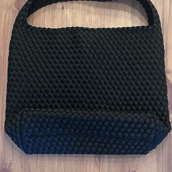 Naghedi Nomad Medium Hobo Onyx Black like new - Picture 3 of 8